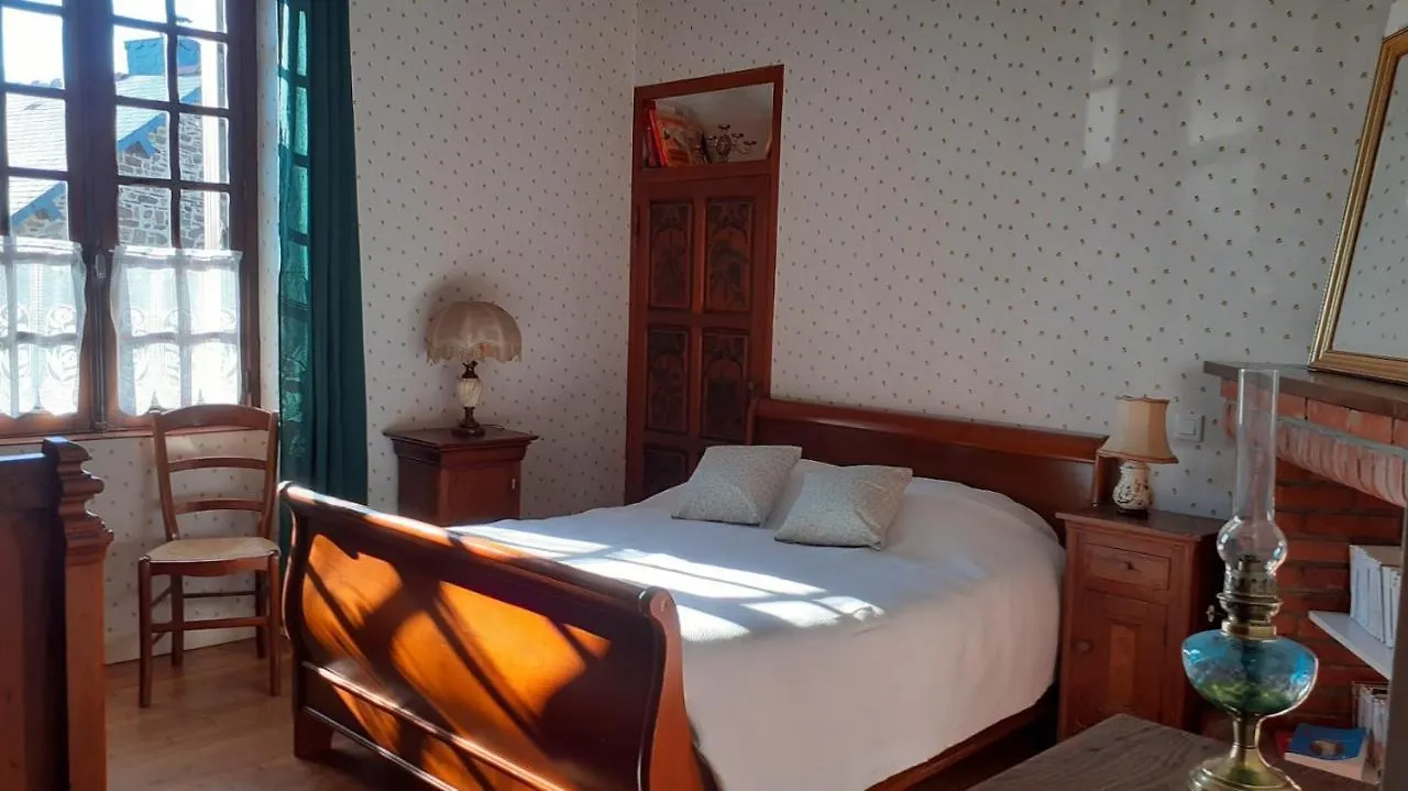 Gite La Lisiere, En Broceliande Néant-sur-Yvel Ferienhaus